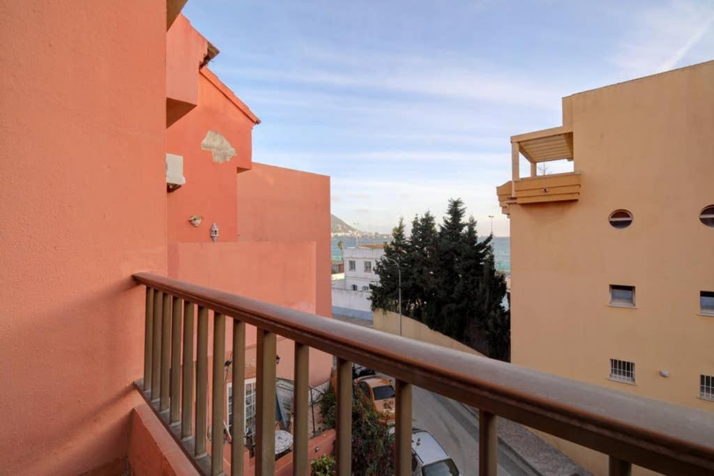 Duplex Con Vistas Al Mar Apartment La Línea de la Concepción Екстериор снимка