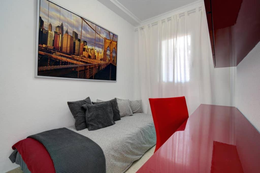 Duplex Con Vistas Al Mar Apartment La Línea de la Concepción Екстериор снимка